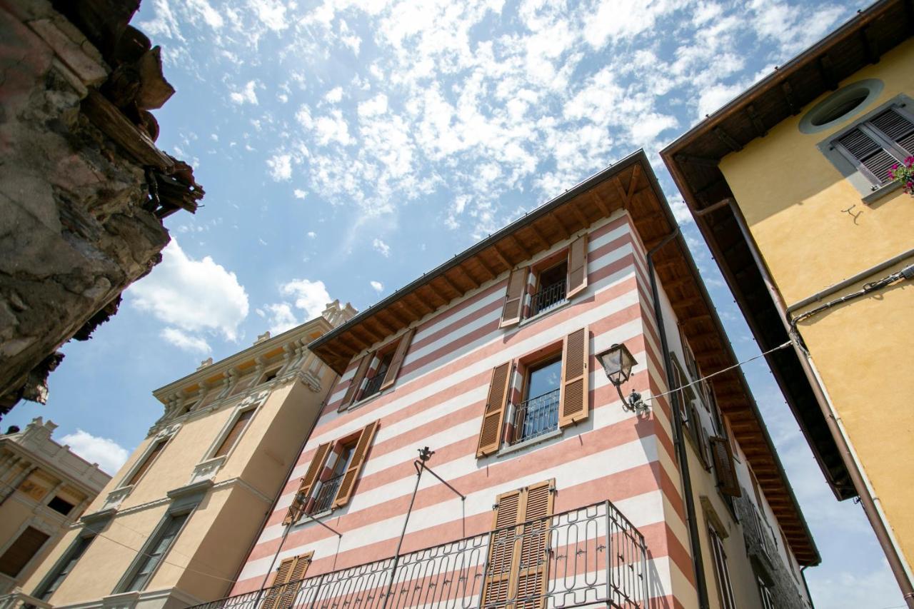 Iseolakerental - Casa Del Pescatore Riva di Solto Exteriér fotografie