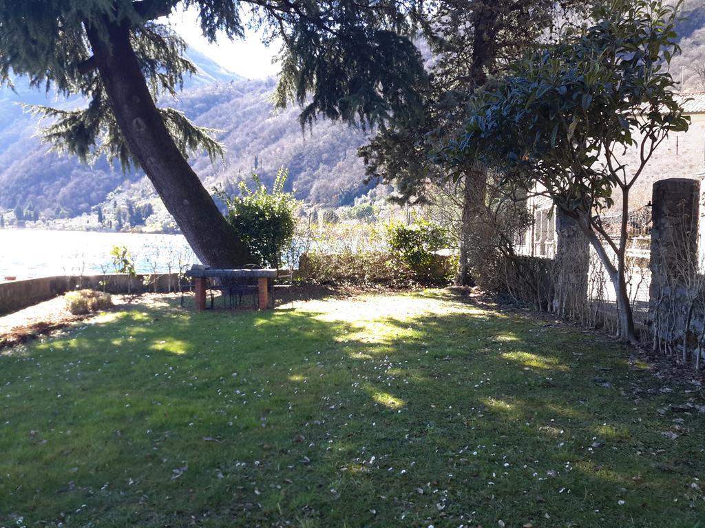 Iseolakerental - Casa Del Pescatore Riva di Solto Exteriér fotografie